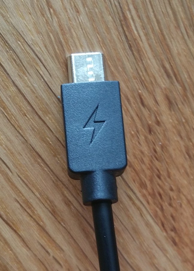 Lightning bolt means power-only, no data